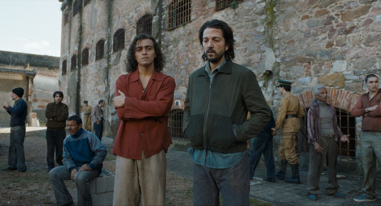 O Beijo da Mulher Aranha : Fotos Tonatiuh, Diego Luna