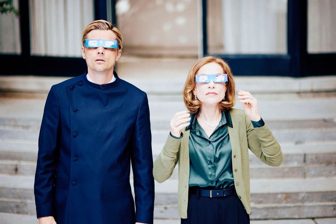 A Mulher Mais Rica do Mundo : Fotos Raphaël Personnaz, Isabelle Huppert