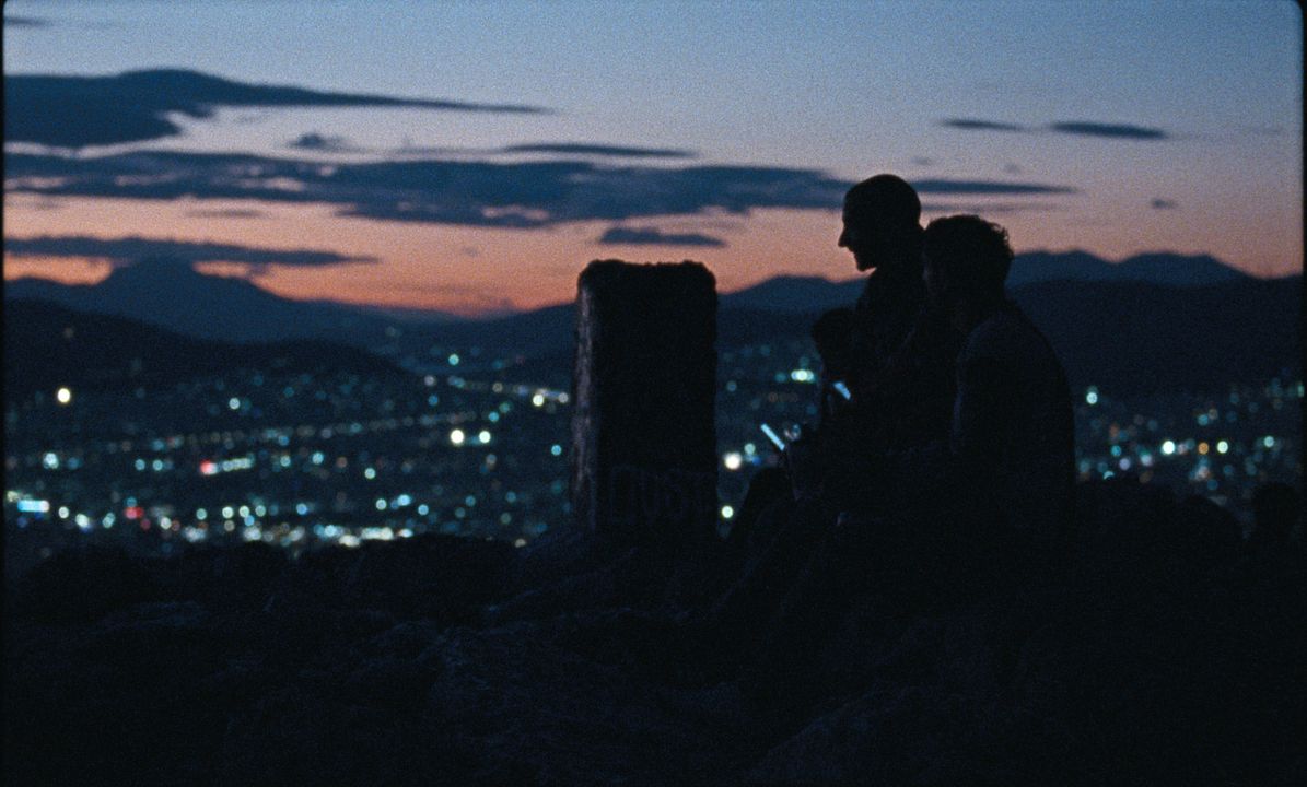 Em Rumo a Uma Terra Desconhecida : Fotos