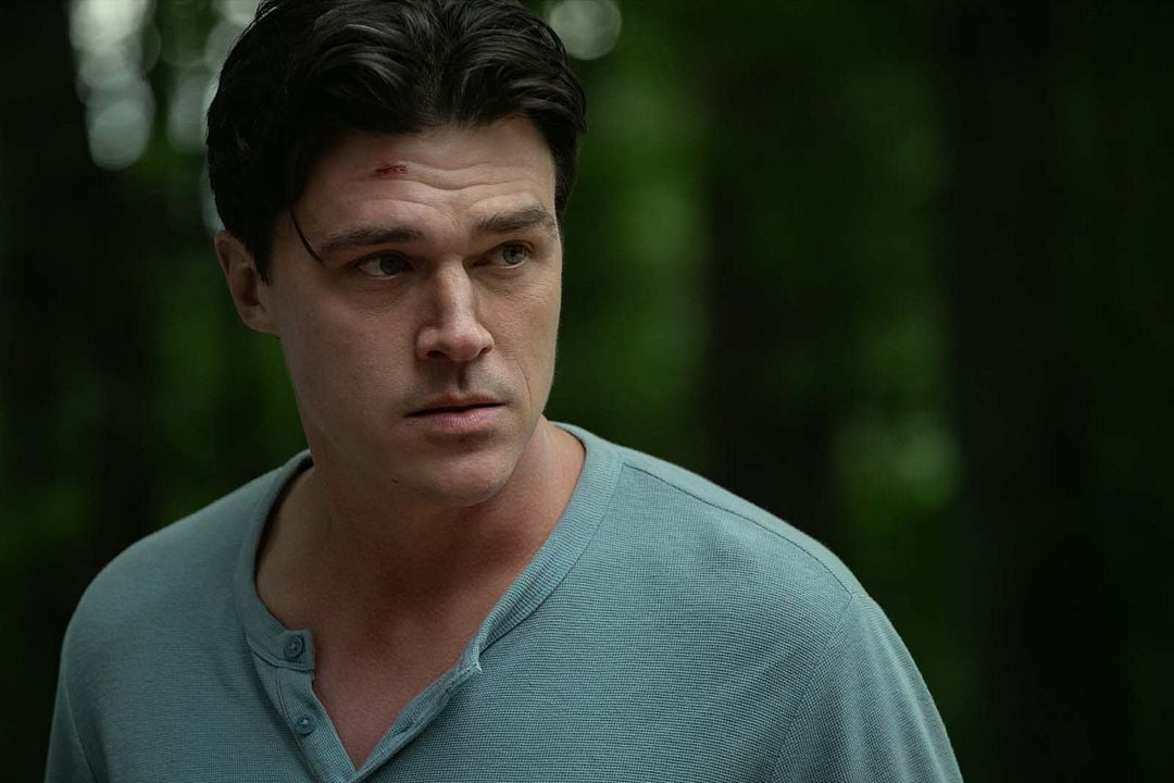 Não Se Mexa : Fotos Finn Wittrock