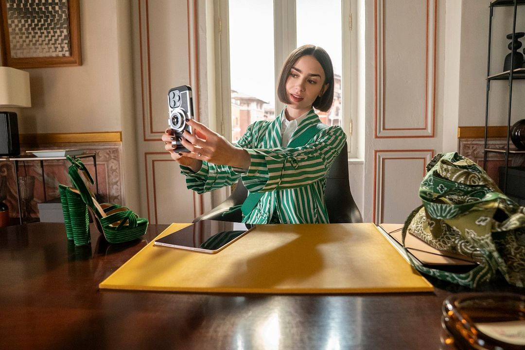 Emily em Paris : Fotos