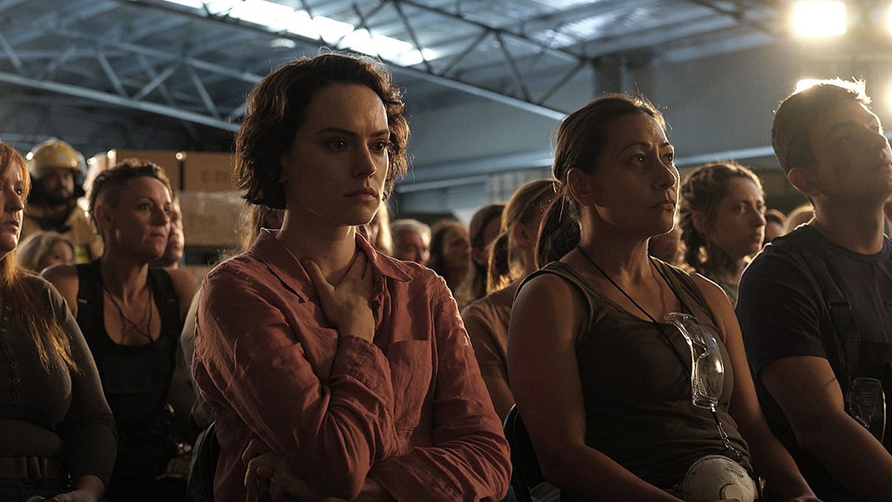 We Bury The Dead : Fotos Daisy Ridley