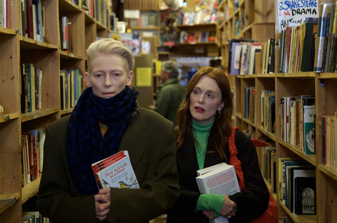 O Quarto ao Lado : Fotos Julianne Moore, Tilda Swinton