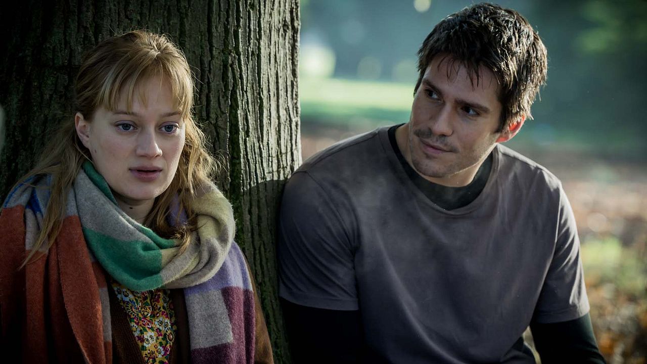 Dois Pianos : Fotos François Civil, Nadia Tereszkiewicz