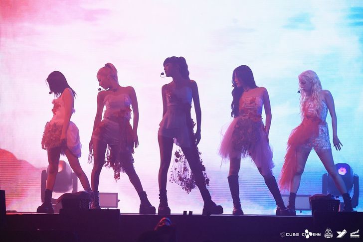 (G)I-DLE World Tour [iDOL] in Cinema : Fotos Mi-yeon Cho, Minnie, So-yeon Jeon, YUQI, Shu Hua Yeh