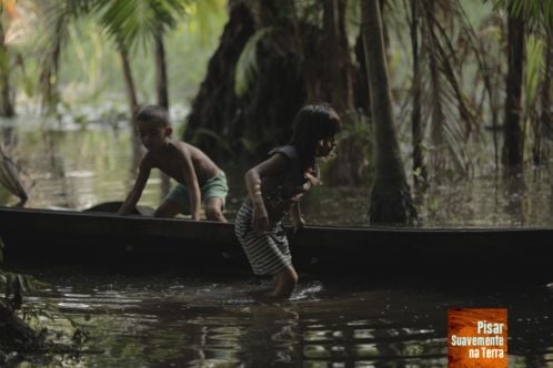 Pisar Suavemente na Terra : Fotos