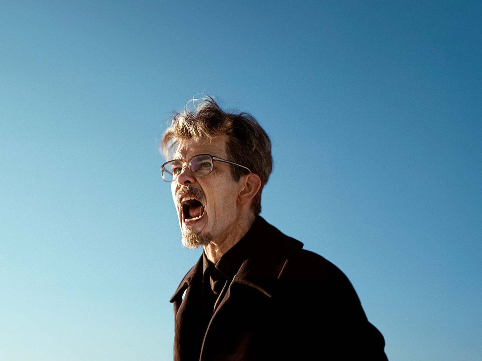 Limonov: O Camaleão Russo : Fotos Ben Whishaw