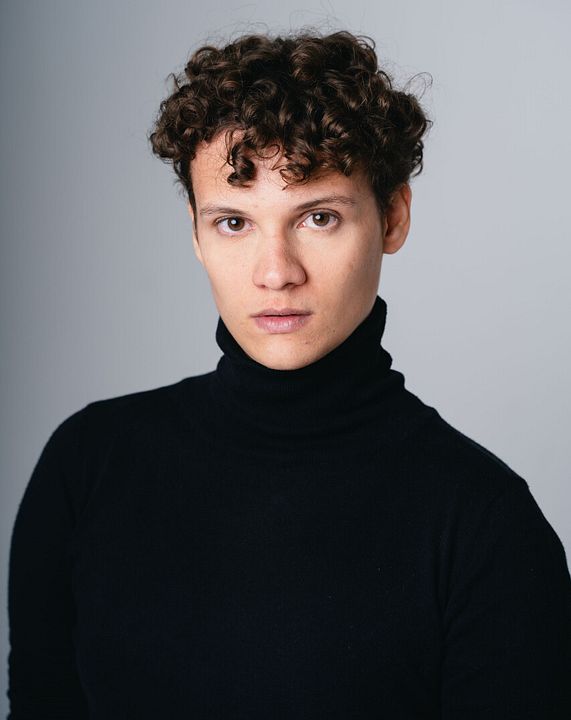 Poster Lucas Carvalho