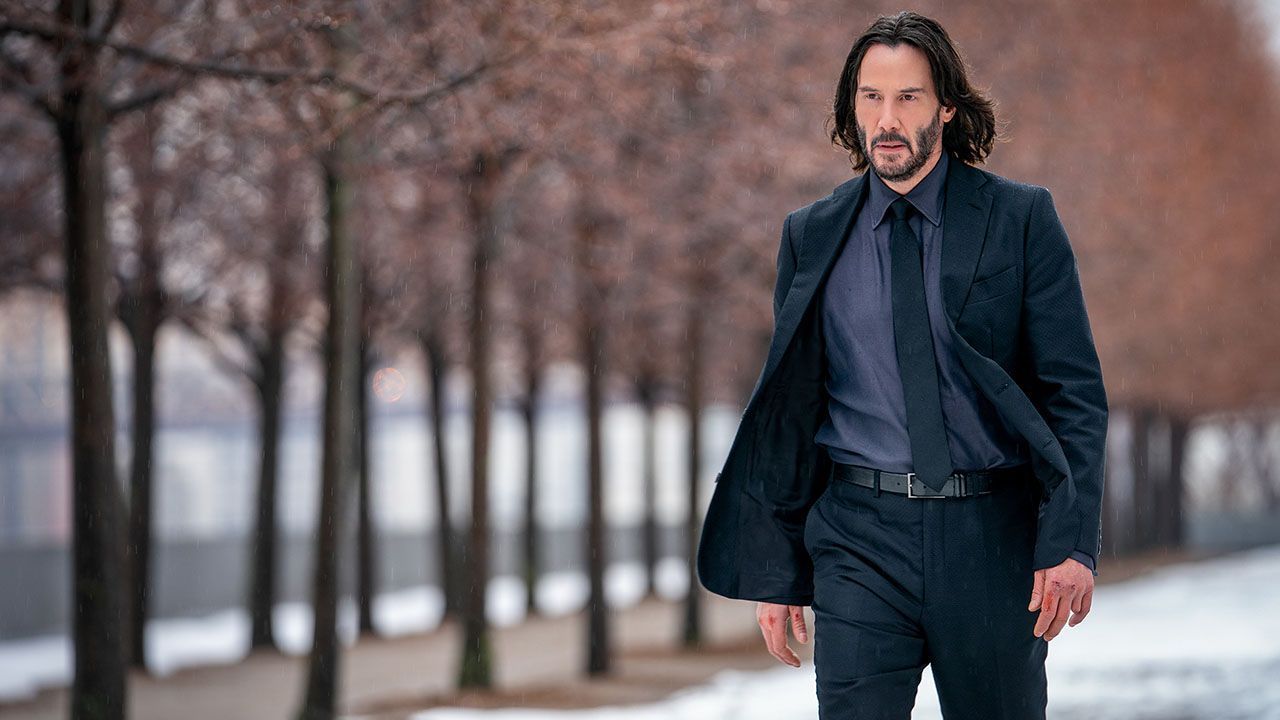 Keanu Reeves quebra tudo no novo trailer DUBLADO de 'John Wick 4