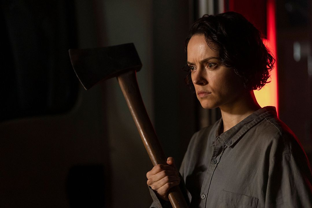 We Bury The Dead : Fotos Daisy Ridley