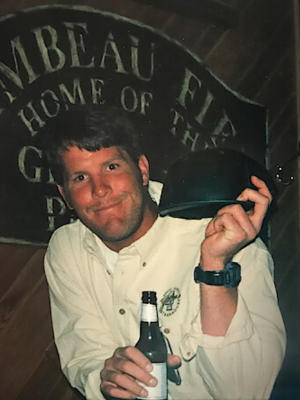 Untold: A Queda de Brett Favre : Poster