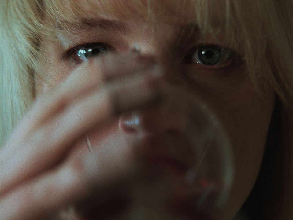 Morra, Amor : Fotos Jennifer Lawrence