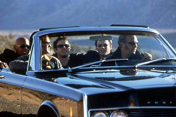 3000 Milhas para o Inferno : Fotos Christian Slater, Bokeem Woodbine, Kevin Costner, David Arquette, Demian Lichtenstein, Kurt Russell