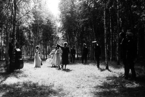 Vermelhos e Brancos : Fotos Miklós Jancsó