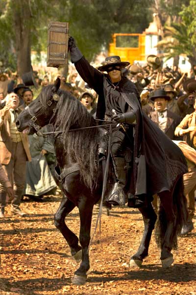 A Lenda do Zorro : Fotos Antonio Banderas