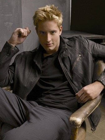 Fotos Justin Hartley