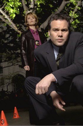 Fotos Vincent D'Onofrio, Kathryn Erbe