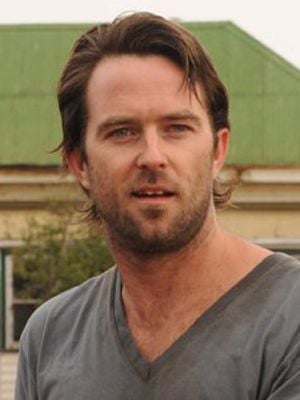 Poster Sullivan Stapleton