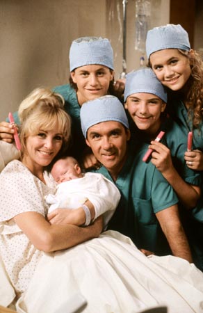 Fotos Kirk Cameron, Jeremy Miller, Joanna Kerns, Alan Thicke, Tracey Gold