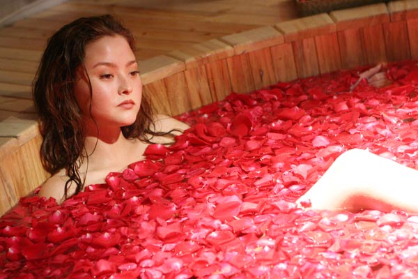 DOA - Vivo ou Morto : Fotos Corey Yuen, Devon Aoki