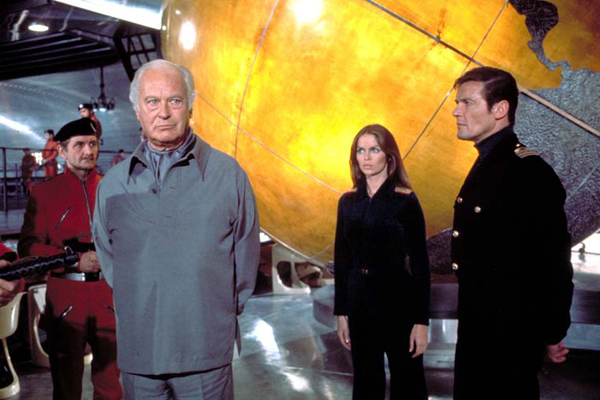 007 - O Espião Que Me Amava : Fotos Lewis Gilbert, Roger Moore, Barbara Bach, Curd Jürgens
