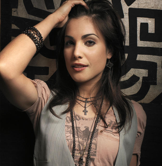 Fotos Carly Pope
