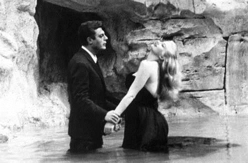 A Doce Vida : Fotos Anita Ekberg, Marcello Mastroianni, Federico Fellini