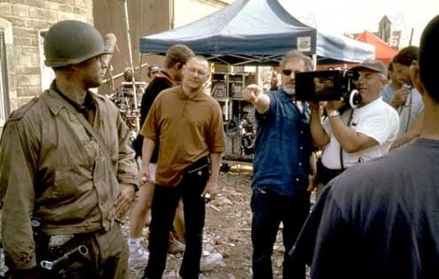 O Resgate do Soldado Ryan : Fotos Janusz Kaminski, Tom Hanks, Steven Spielberg