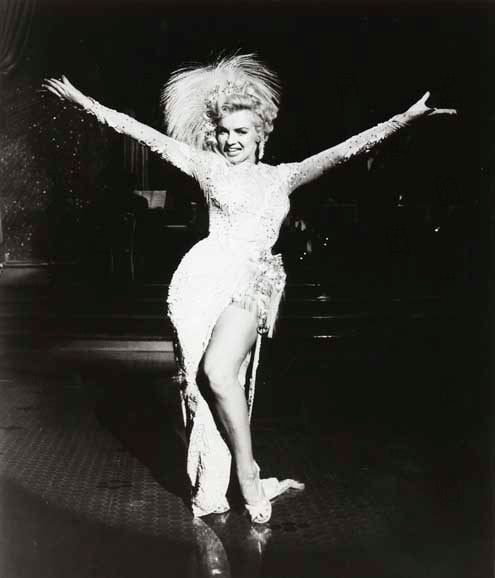 O Mundo da Fantasia : Fotos Marilyn Monroe, Walter Lang