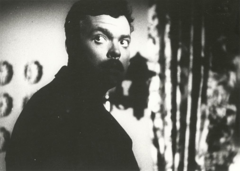 O Estranho : Fotos Orson Welles