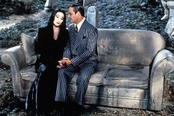 A Família Addams : Fotos Anjelica Huston, Raúl Julia