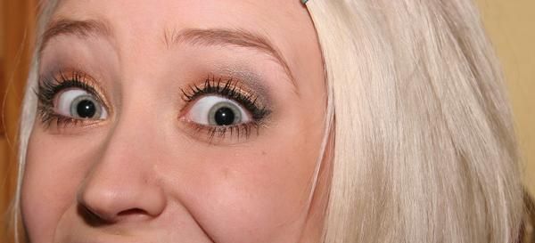 Fotos Lily Loveless