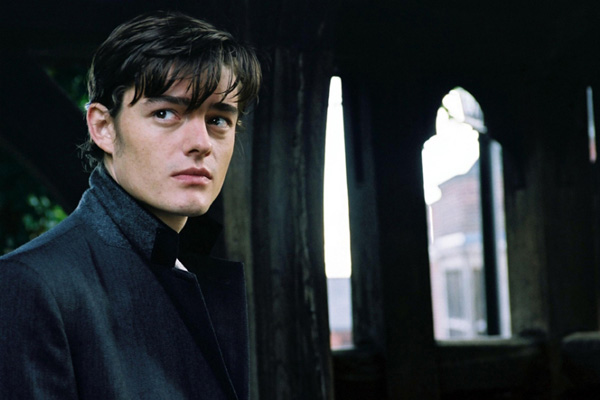 O Justiceiro Mascarado : Fotos Gerald McMorrow, Sam Riley