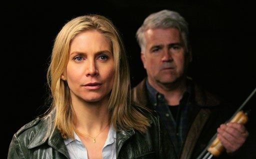 V (2009) : Fotos Elizabeth Mitchell