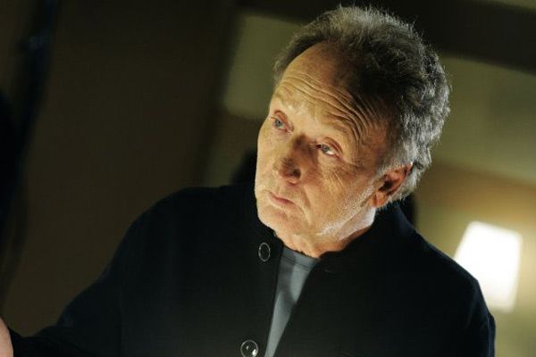 V-Wars': Peter Outerbridge, de 'Jogos Mortais 6', entra pra o elenco da  série - CinePOP