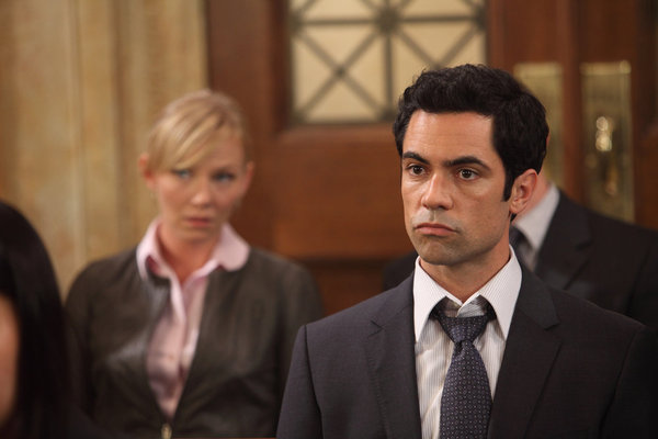 Law & Order: Special Victims Unit : Fotos Danny Pino, Kelli Giddish