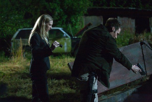 Fringe : Fotos Anna Torv, Seth Gabel