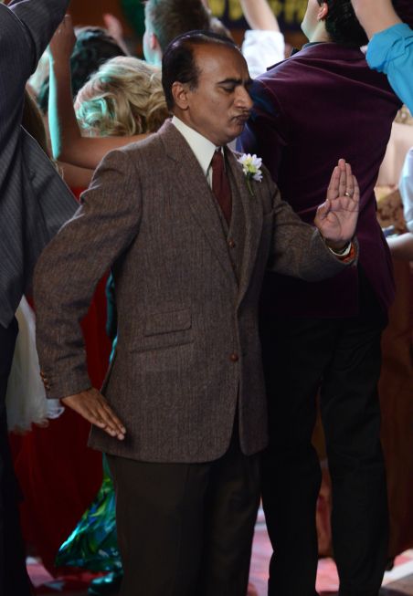 Glee : Fotos Iqbal Theba