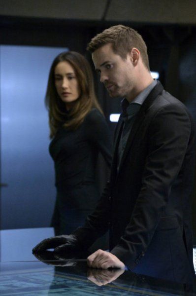 Nikita (2010) : Fotos Maggie Q, Shane West