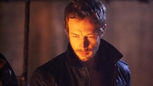 Lost Girl : Fotos Kris Holden-Ried