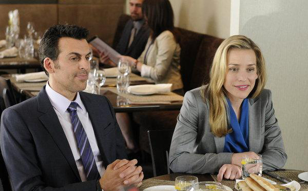 Covert Affairs : Fotos Piper Perabo, Oded Fehr