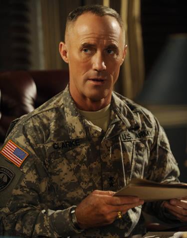 Army Wives : Fotos Robert John Burke