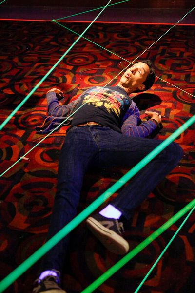 Community : Fotos Danny Pudi