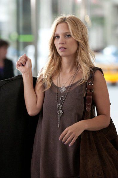 Suits : Fotos Vanessa Ray