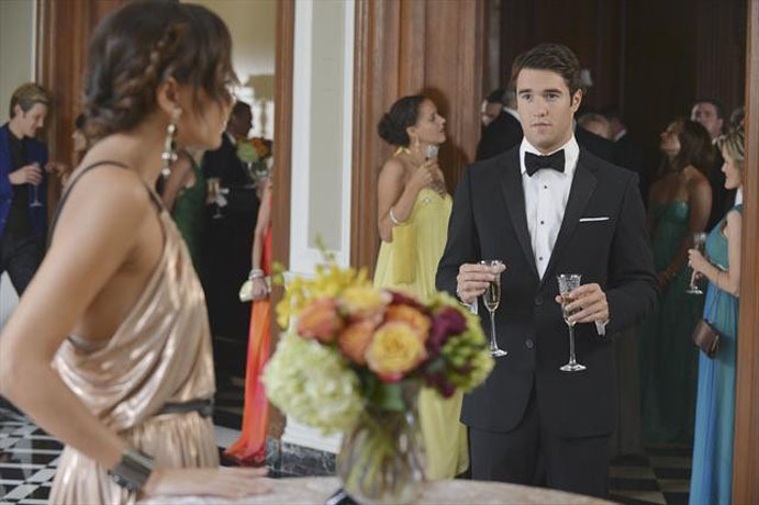 Revenge : Fotos Ashley Madekwe, Joshua Bowman