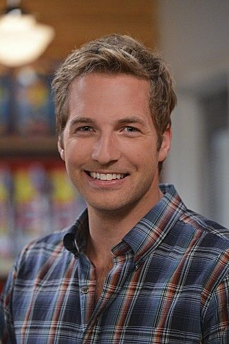 2 Broke Girls : Fotos Ryan Hansen