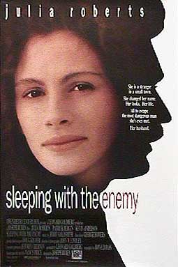 Dormindo Com o Inimigo : Poster