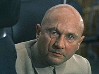 Com 007 Só Se Vive 2 Vezes : Fotos