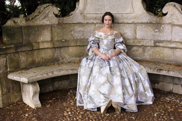 A Jovem Rainha Vitória : Fotos