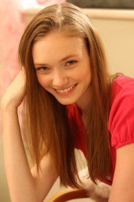 Fotos Eleanor Tomlinson